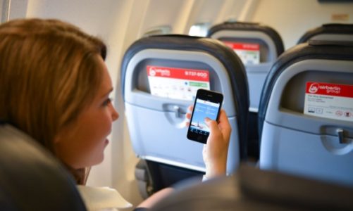 airberlin: korzystanie urządzeń elektronicznych możliwe przy starcie i lądowaniu