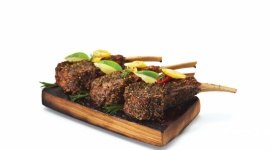 AROMATYCZNE GRILLOWANIE I WĘDZENIE Z NOWYMI PRODUKTAMI OD BROIL KING
