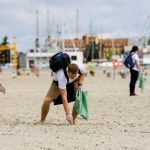 30 lipca – Dzień Bez Parawanu na plaży w Łebie!