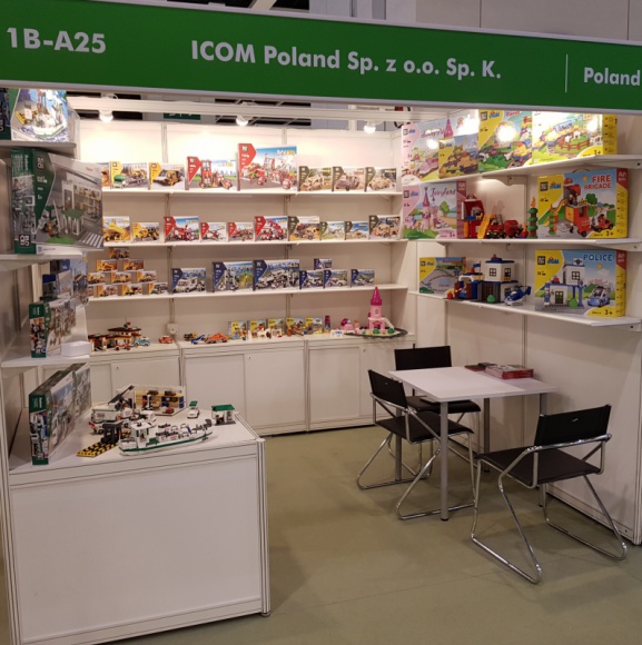 Polskie firmy na największych targach zabawek w Hongkongu BIZNES, Handel - Producenci gier i zabawek rozpoczynają rok od udziału w targach „Toys&Games” w Hongkongu. Na tym największym w tej części świata wydarzeniu spotkają się kluczowi przedstawiciele branży z USA, Azji, Australii, Afryki oraz Europy, którą reprezentować będą m.in. polskie firmy.