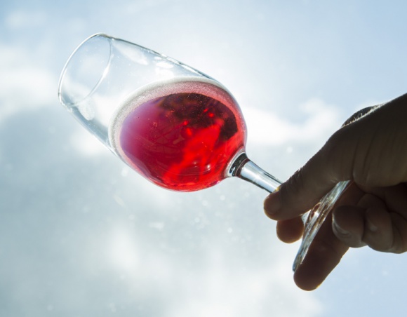 Wino Lambrusco – wielka duma włoskiego regionu Emilia Romagna LIFESTYLE, Podróże - Emilia Romagna słynie nie tylko z doskonałych potraw – region może pochwalić się również wspaniałymi winami, które doceniają mieszkańcy, a także turyści z kraju i zza zagranicy.