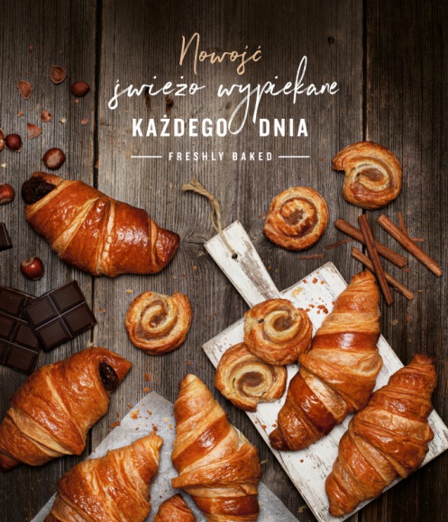 Starbucks wprowadza do oferty świeże wypieki BIZNES, Handel - Starbucks Polska rozszerza ofertę kawiarni i wprowadza do sprzedaży świeże wypieki, tym samym wychodząc naprzeciw potrzebom Gości, którzy poszukują niezwykle świeżych i wysokiej jakości produktów.