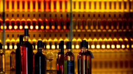 Sprzedaż alkoholu – jakie formalności?